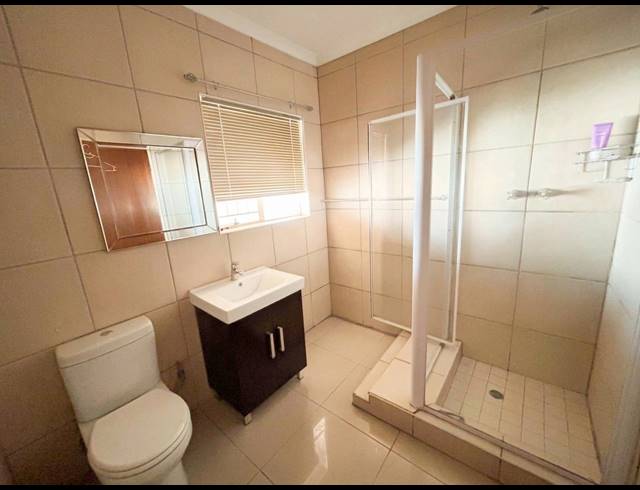 3 BEDROOM HOUSE TO LET IN ARCON PARK
